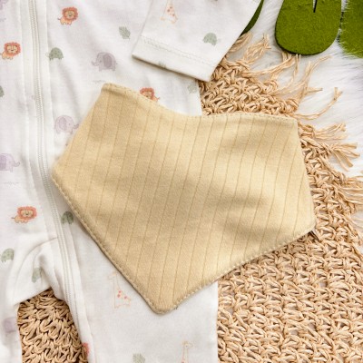 Kit 2 Macacões + Babador Bandana Safari e Canelado - Areia  e Off White